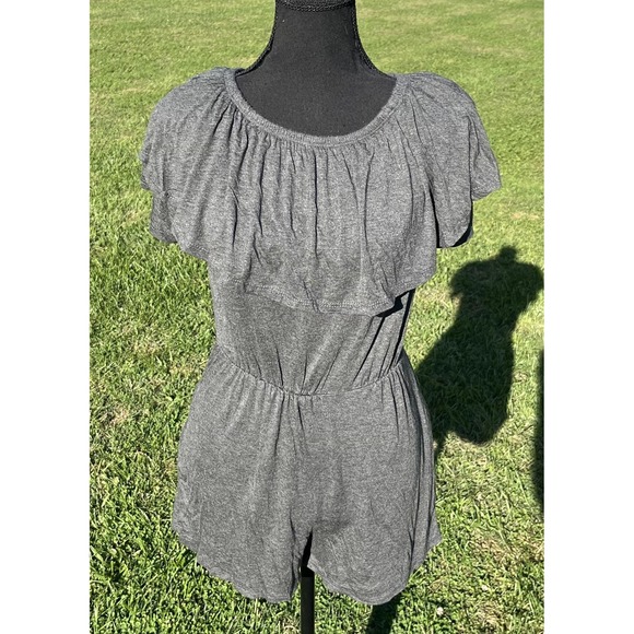 Ruffle Romper Womens Gray Off Shoulder Elastic Waist Knit Jersey Playsuit Casual - Picture 2 of 10